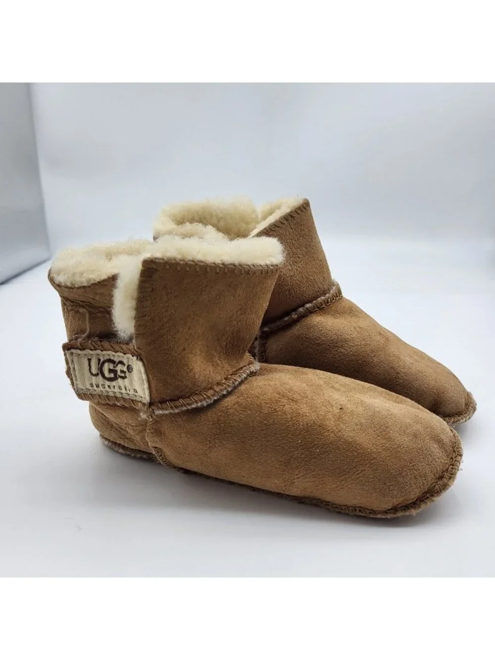 Ugg Baby Toddler Slippers Leather Sheepskin SZ L 1-2 Years Slip on